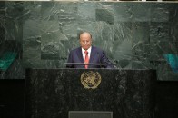 رئيس الجمهورية يدعو الدول المانحة الإيفاء بتعهداتها السابقة تجاه اليمن للتخفيف من معاناة الشعب اليمني img