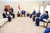 رئيس الجمهورية يستقبل المبعوث الأممي في عدن img