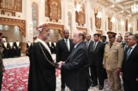 رئيس الجمهورية يقدم واجب العزاء في رحيل السلطان قابوس img