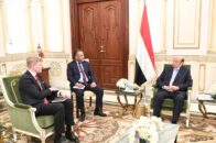 رئيس الجمهورية يستقبل المبعوث الأممي الى اليمن img